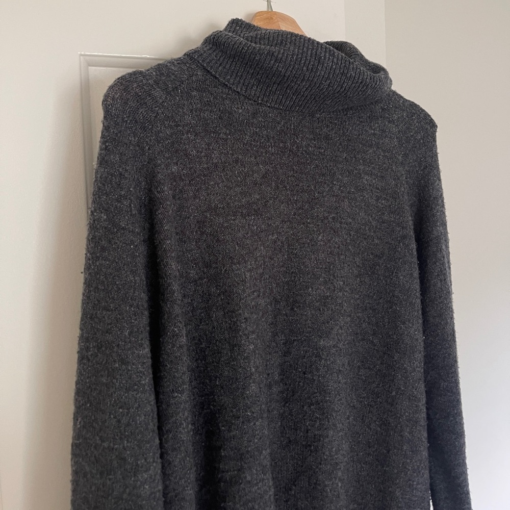 gray turtleneck sweater